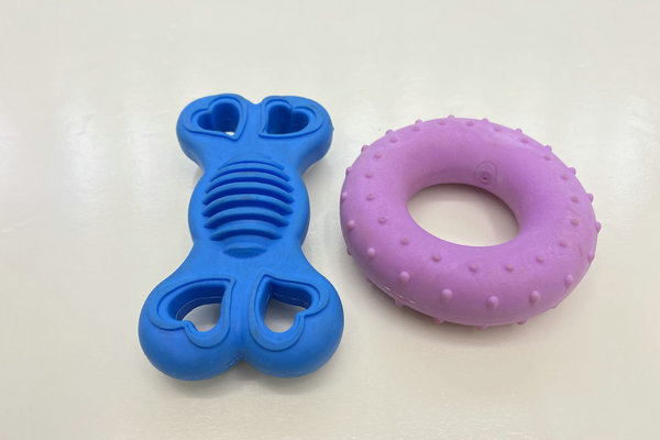 國(guó)豐橡塑TPE\TPR原料應(yīng)用于寵物玩具行業(yè)-合肥**寵物用品有限公司