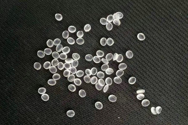 國豐橡塑TPE膠料應用到泳鏡帶制品-鷹潭**體育用品有限公司